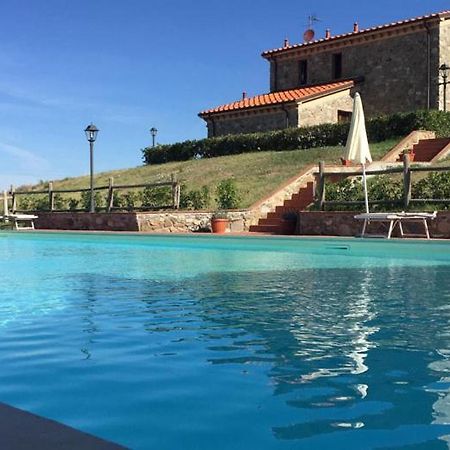 Il Poggio Della Pieve Apartments Санта Луче Екстериор снимка