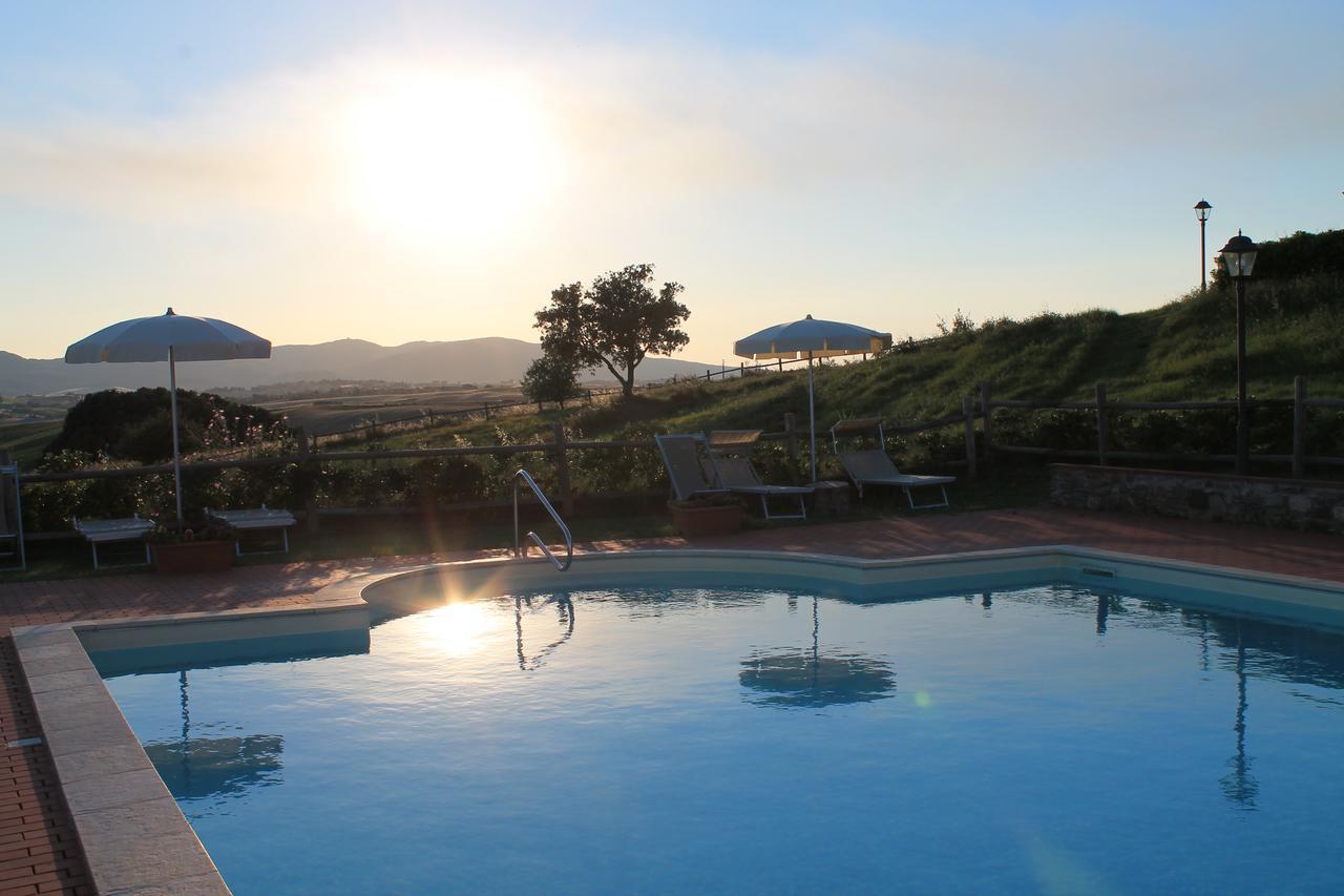 Il Poggio Della Pieve Apartments Санта Луче Екстериор снимка