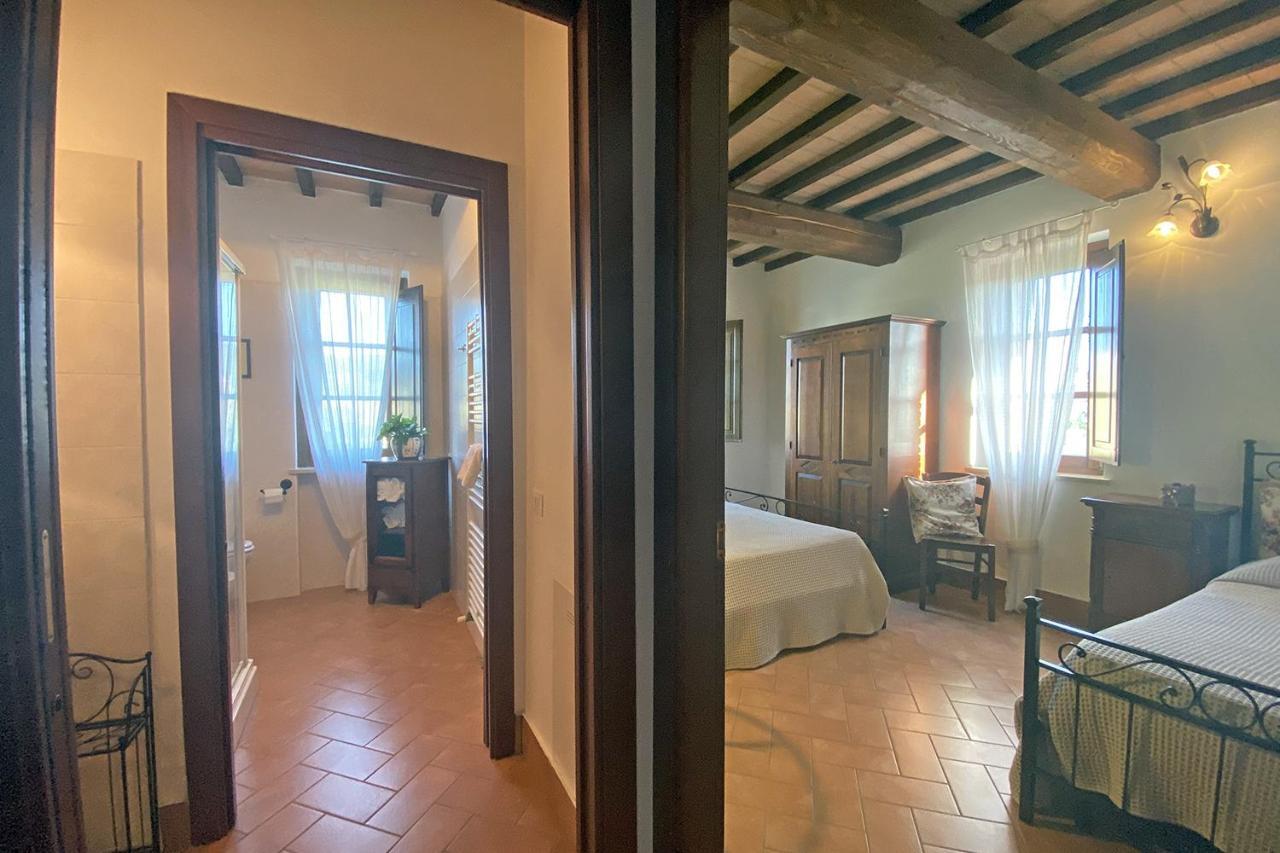 Il Poggio Della Pieve Apartments Санта Луче Екстериор снимка